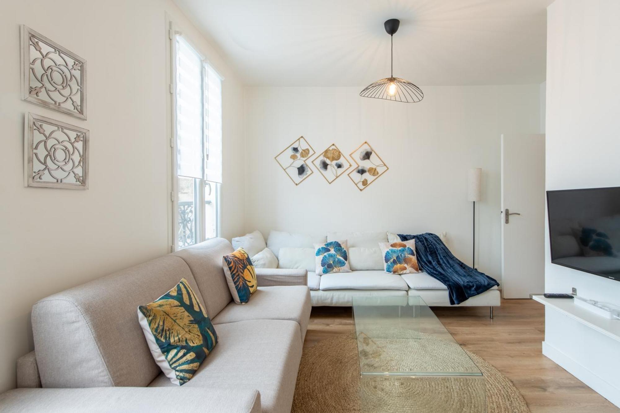 Spacious And Bright 2-Bedroom Large Apartment Very Close To Paris - Near Metro Булонь-Бийанкур Экстерьер фото