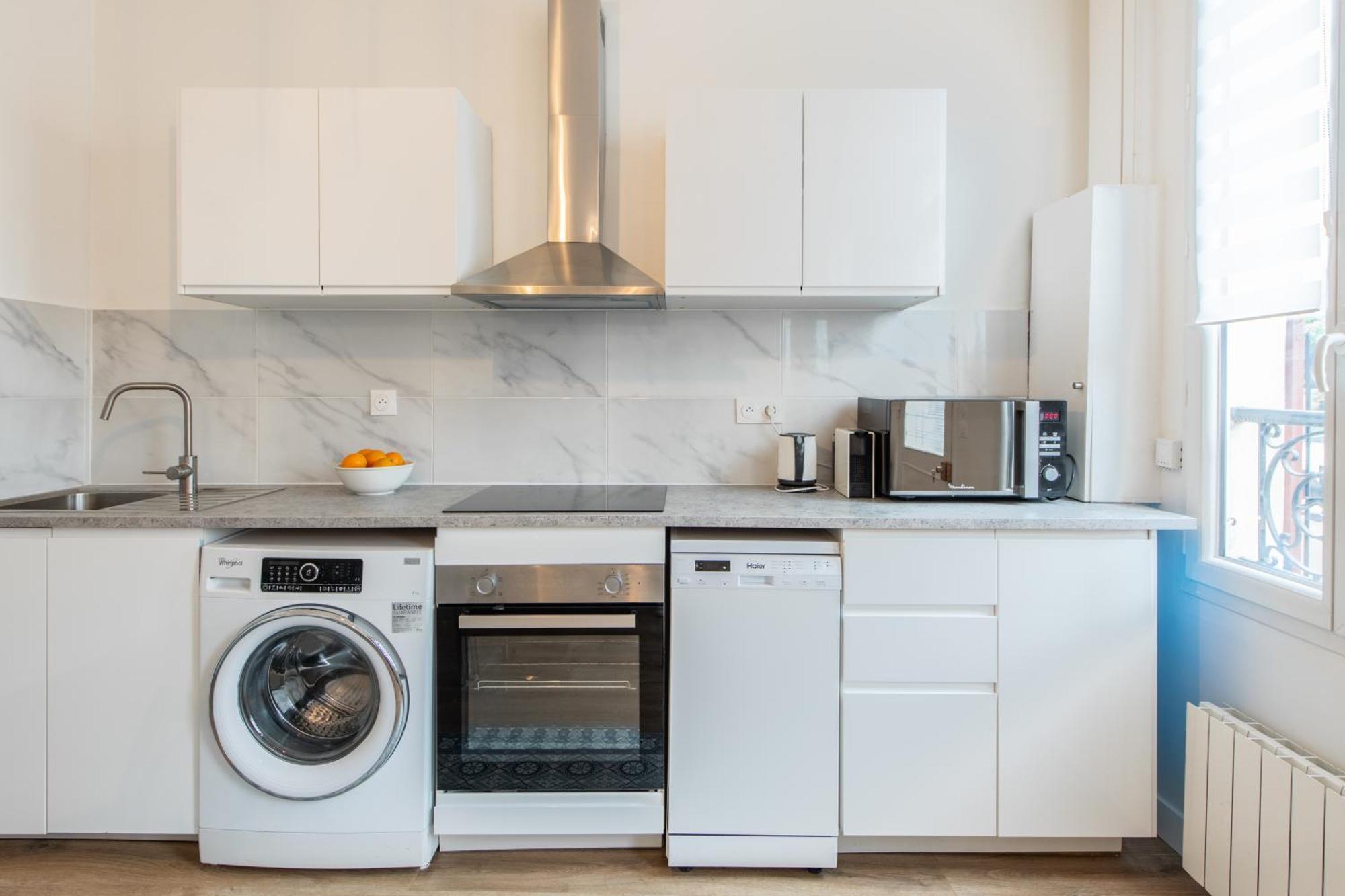 Spacious And Bright 2-Bedroom Large Apartment Very Close To Paris - Near Metro Булонь-Бийанкур Экстерьер фото