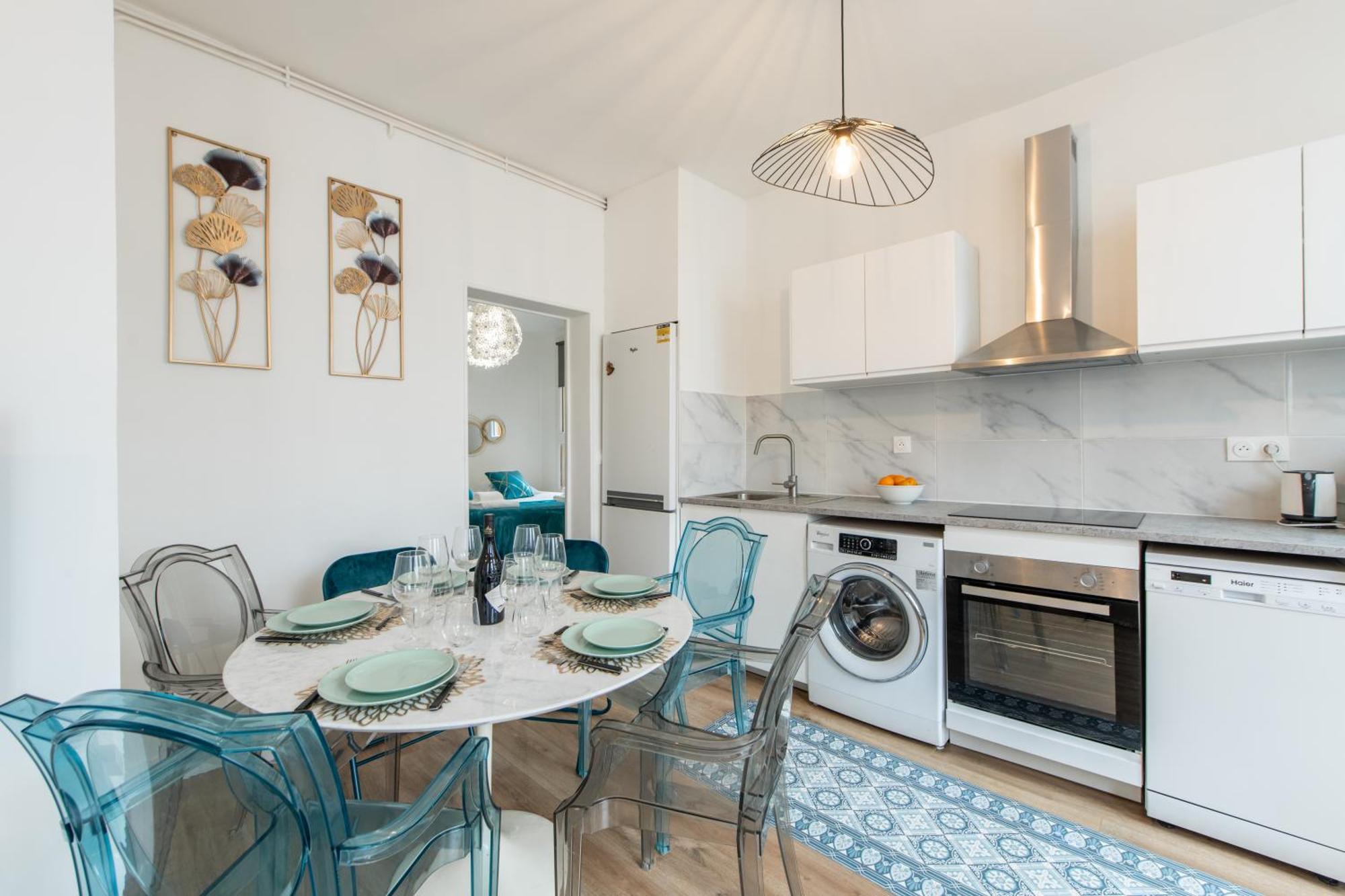 Spacious And Bright 2-Bedroom Large Apartment Very Close To Paris - Near Metro Булонь-Бийанкур Экстерьер фото